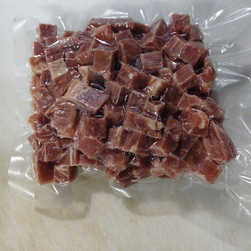 牛肉粒，厂家直销，可做大小包装，诚信经营，欢迎采购。
