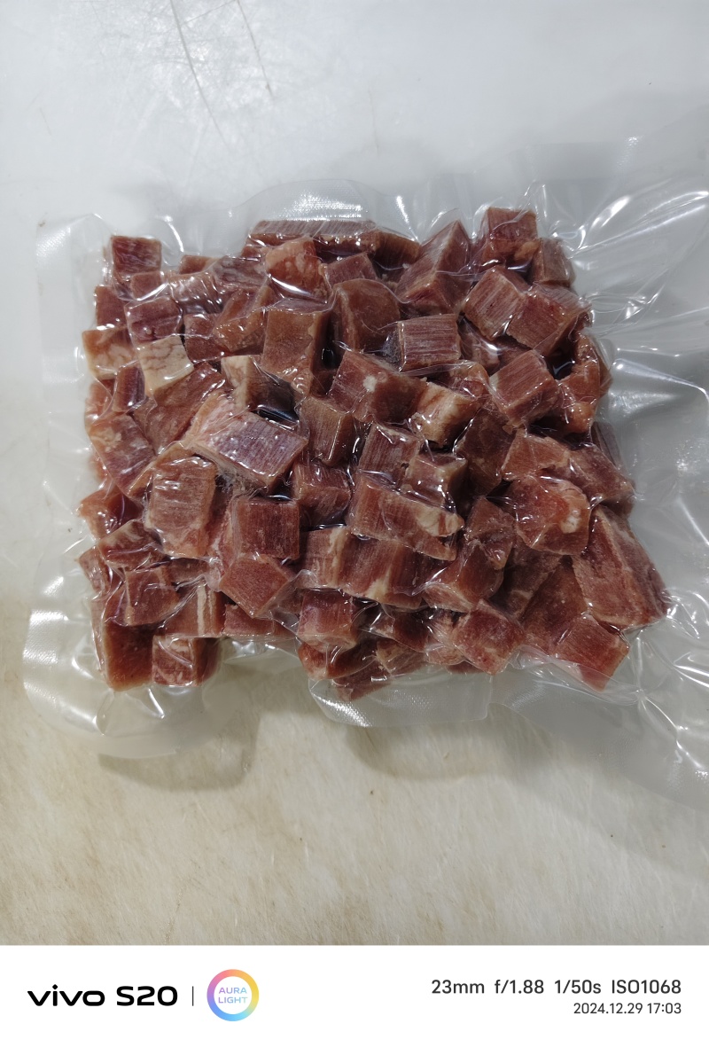牛肉粒，厂家直销，可做大小包装，诚信经营，欢迎采购。