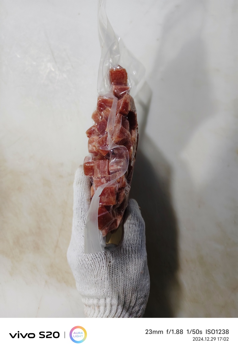 牛肉粒，厂家直销，可做大小包装，诚信经营，欢迎采购。