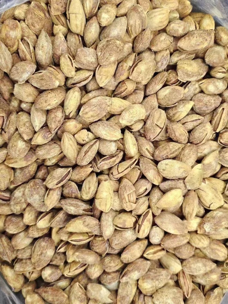包邮新货薄壳巴旦木刀果龙果手剥纸皮大NP奶香盐焗量大优惠