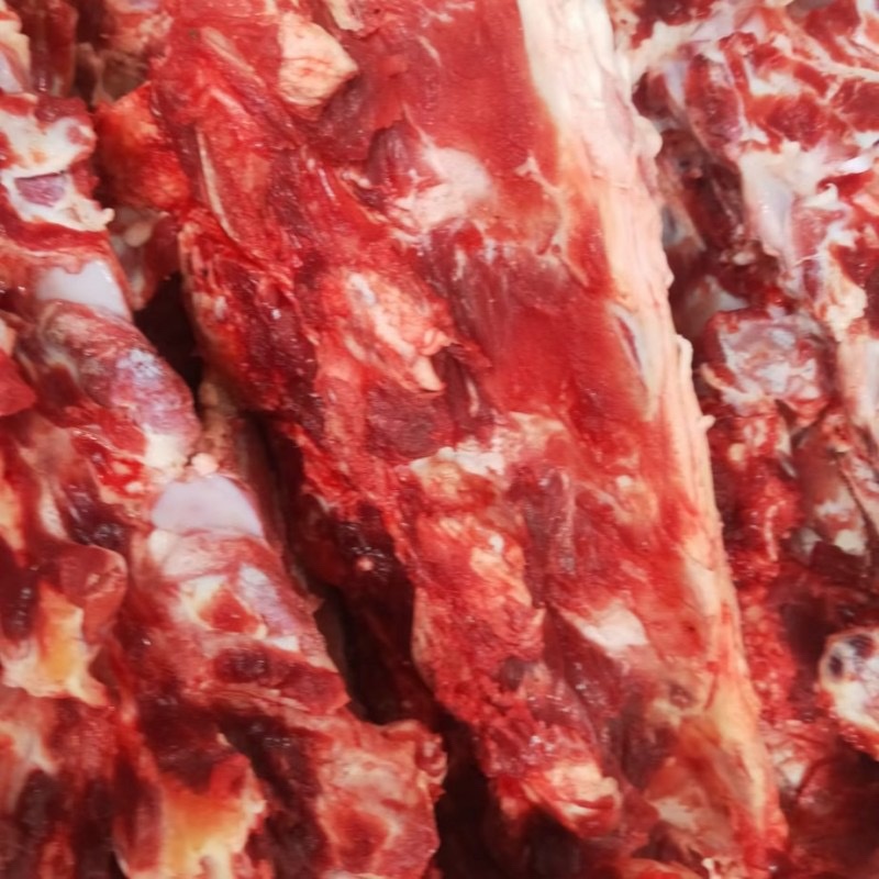 牛蝎子整根牛大梁牛脖骨多肉价格不高鲜货