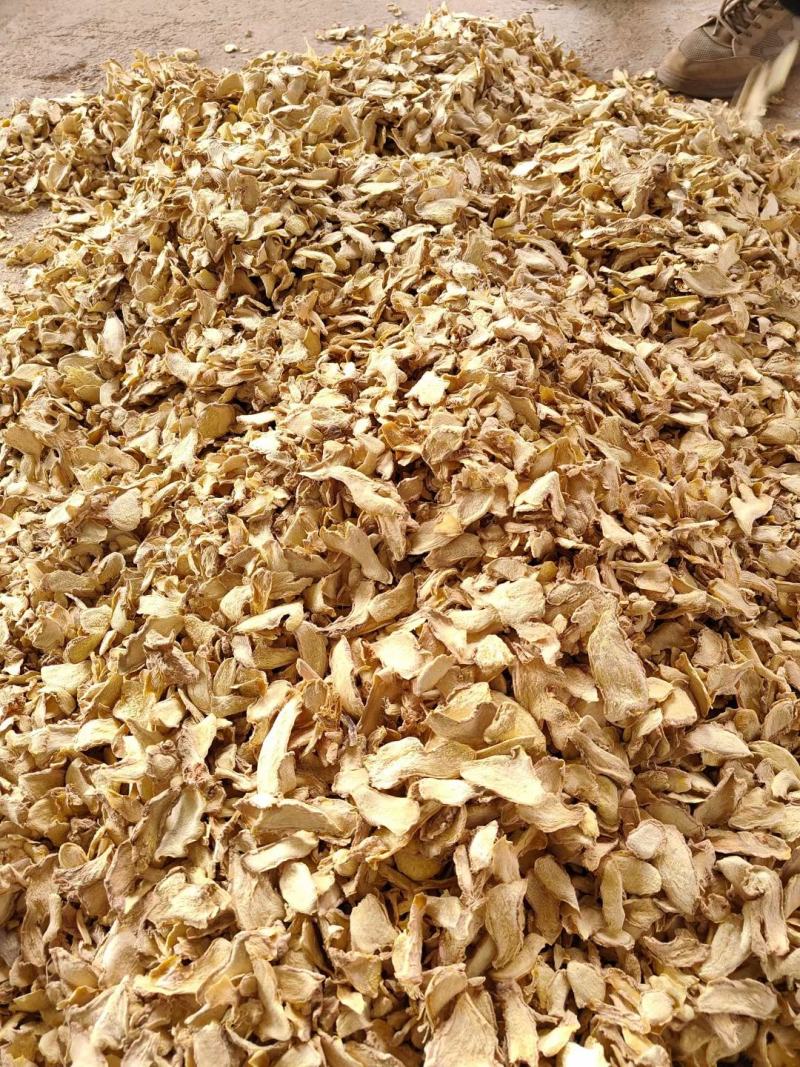新货-云南罗平县板桥小黄姜-无硫姜片货源充足可长期供应
