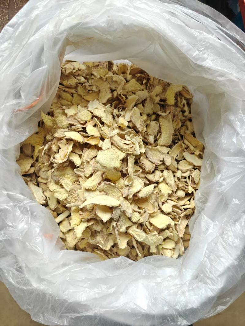 新货-云南罗平县板桥小黄姜-无硫姜片货源充足可长期供应