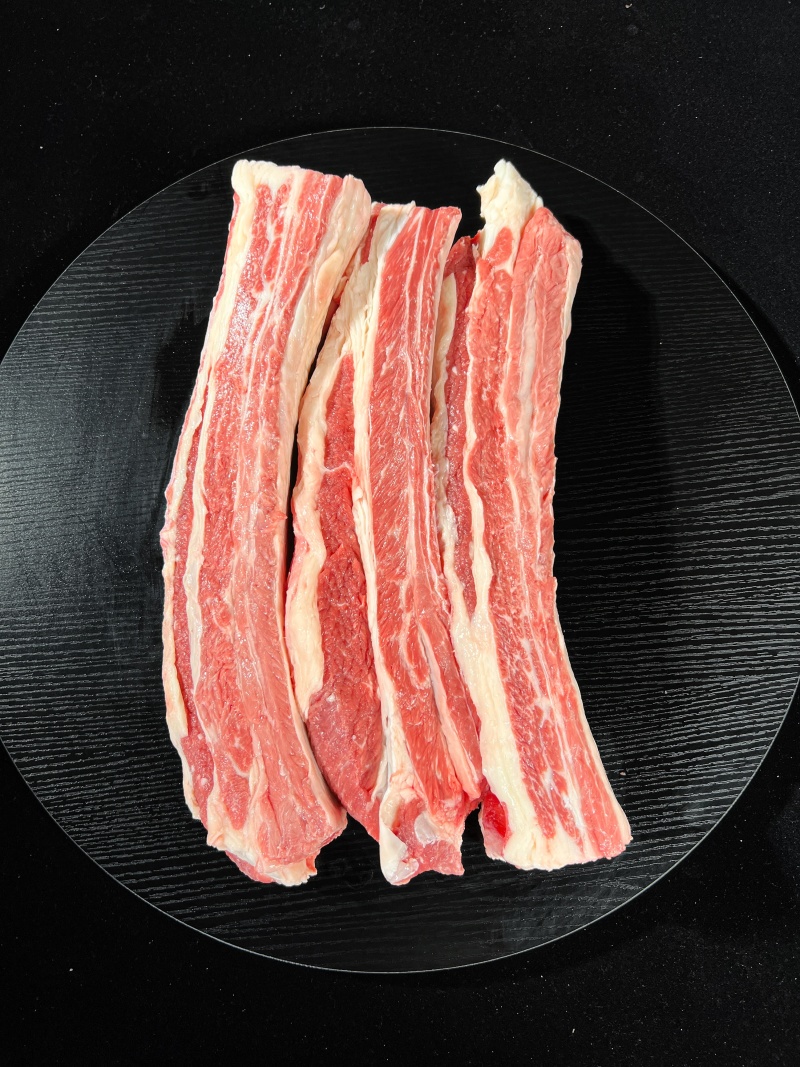 牛带骨腹肉，清真，大型企业，资质齐全，经营多年，可签合同
