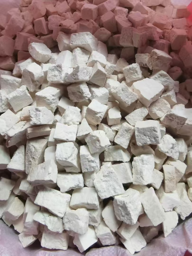云南白茯苓坨茯苓块批发多规格欢迎老板洽谈
