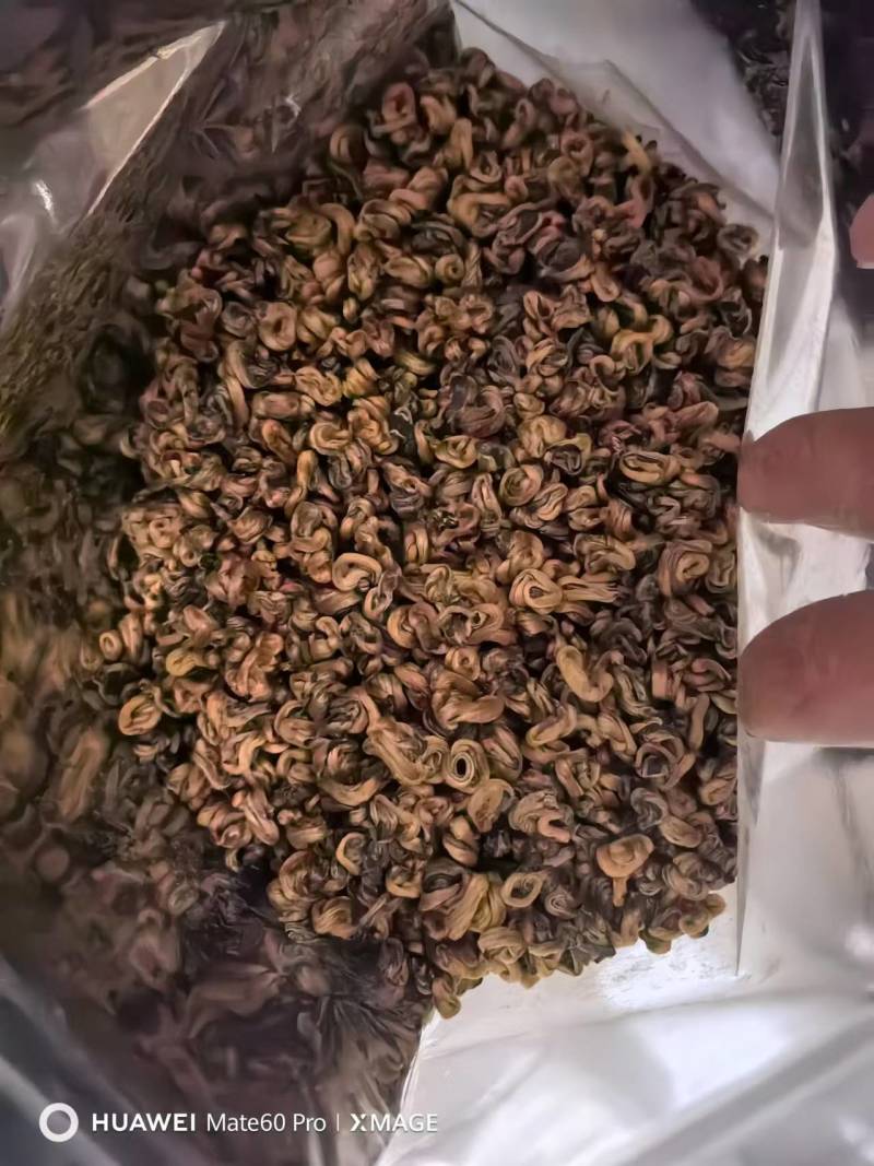 金螺：自产自销。