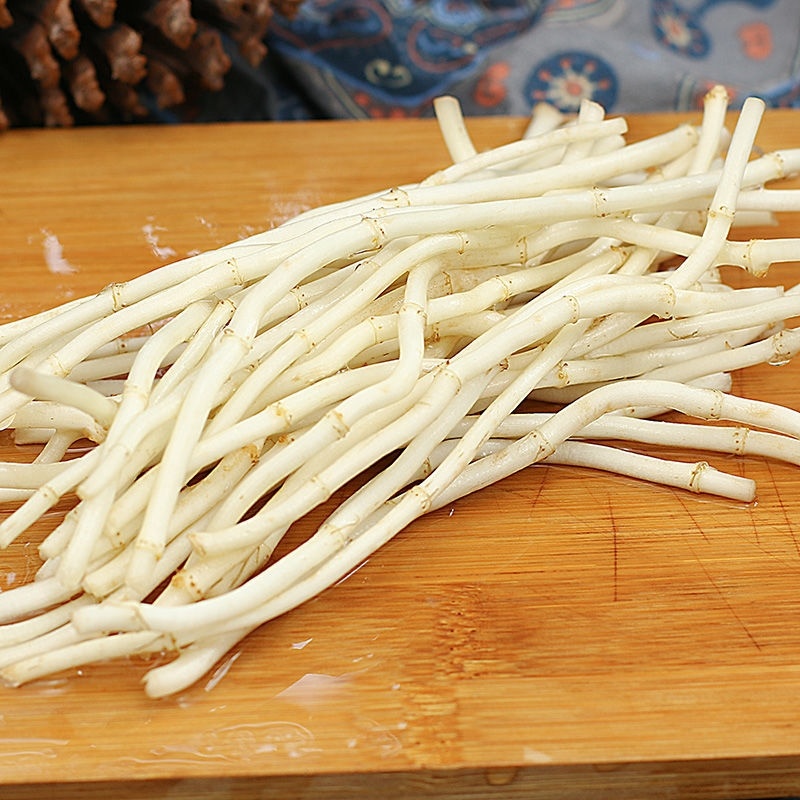 鱼腥草根折耳根野菜特菜货源充足，欢迎订购。