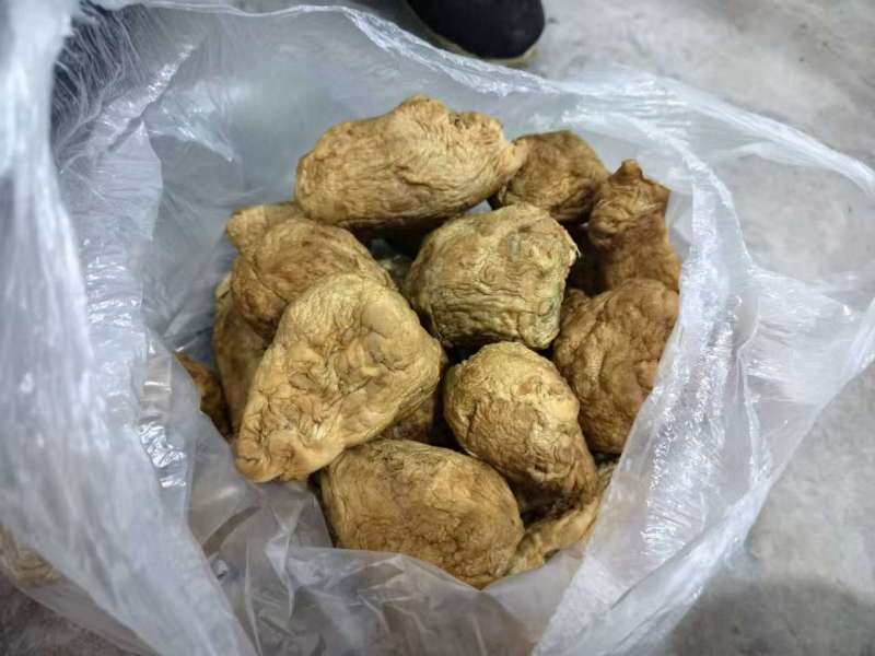 手工大头菜，无任何添加剂，口感爽脆，可炒，可以炒凉。