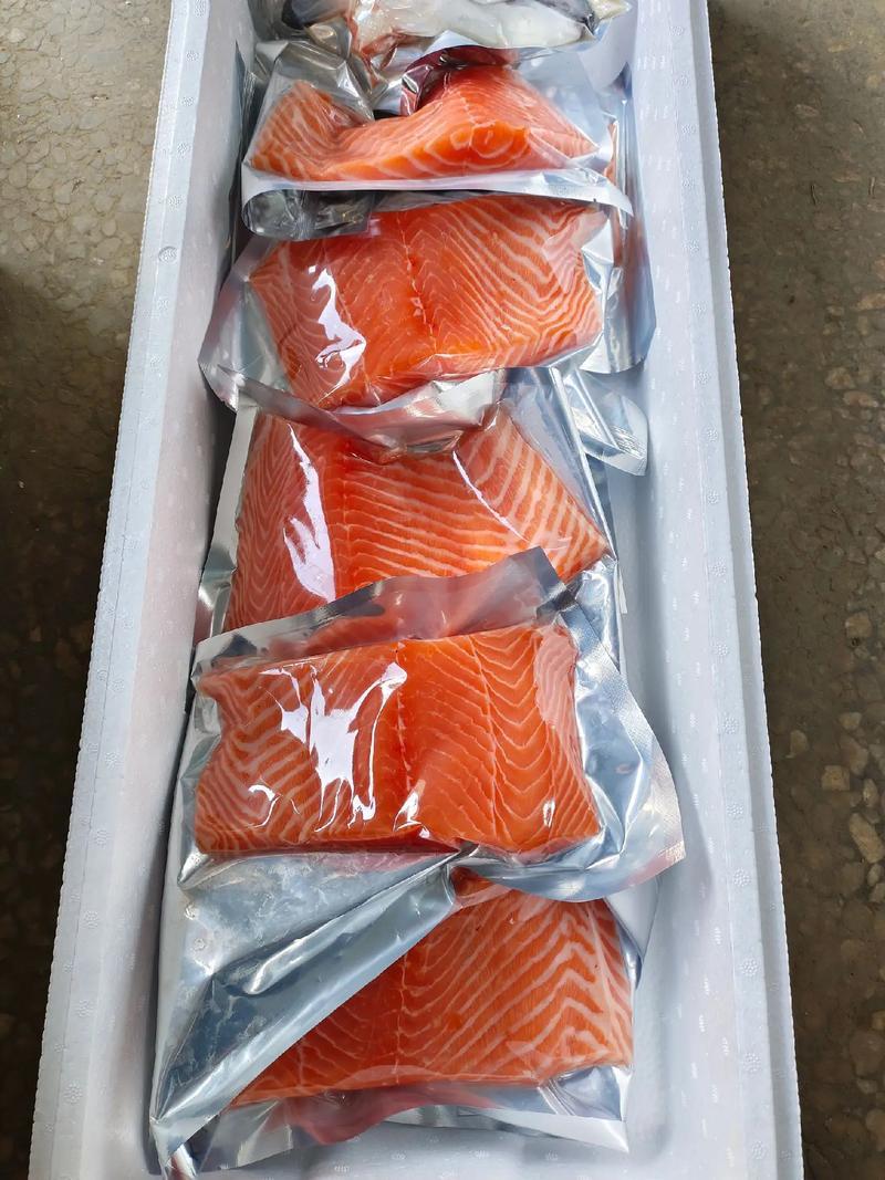 国产三文鱼新鲜现杀整块不切片油脂清晰虹鳟鱼顺丰