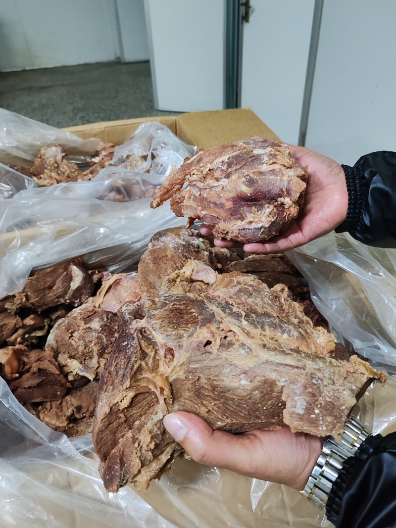 山东纯干五香酱牛肉，传统卤制精品牛腱牛腿肉，无任何科技！