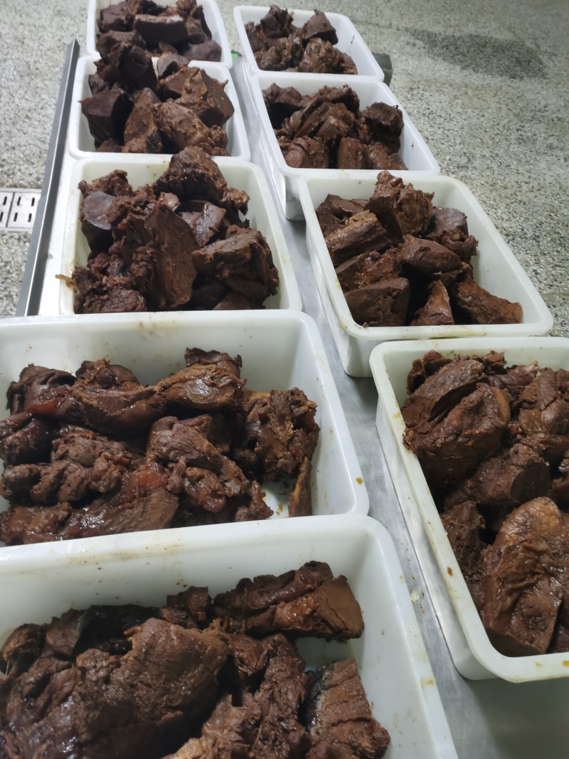 山东纯干五香酱牛肉，传统卤制精品牛腱牛腿肉，无任何科技！
