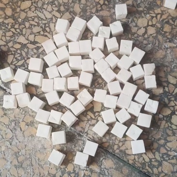 云南白茯苓特心丁，厂家直销，货品齐全，价格实惠