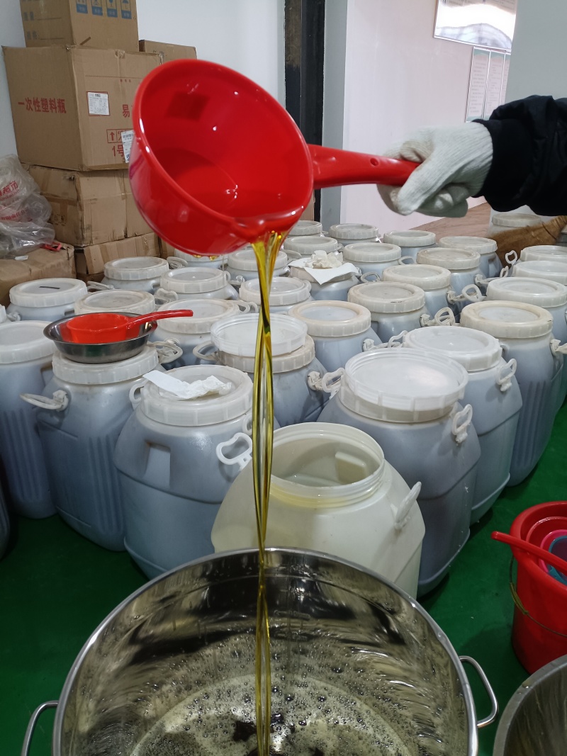万木春山茶油