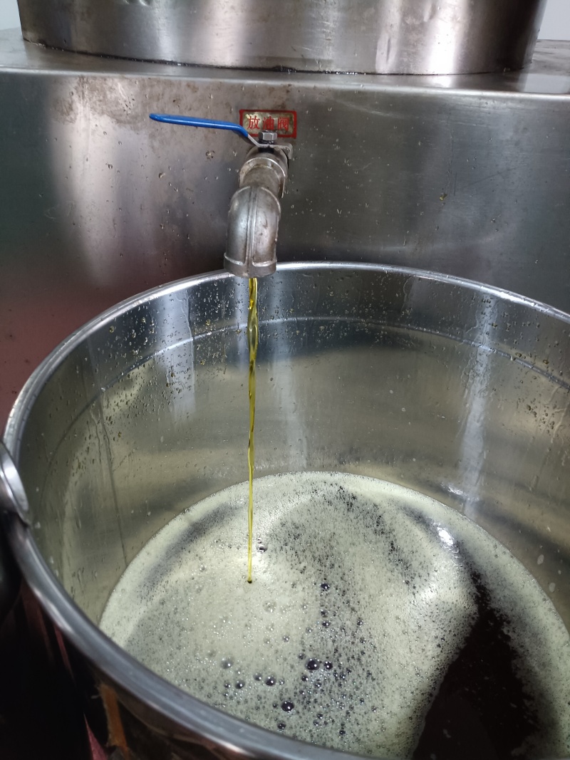 万木春山茶油