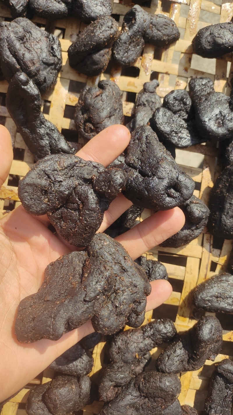 黄酒炮制九蒸九晒的黄精黄精片软糯香甜可泡茶直接食用