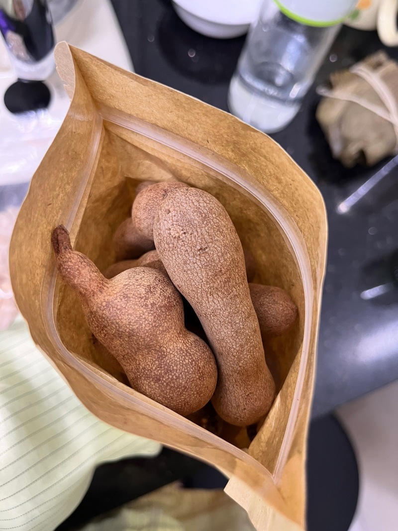 休闲零食云南西双版纳特产甜酸角新鲜带壳精选酸甜可口罗望子