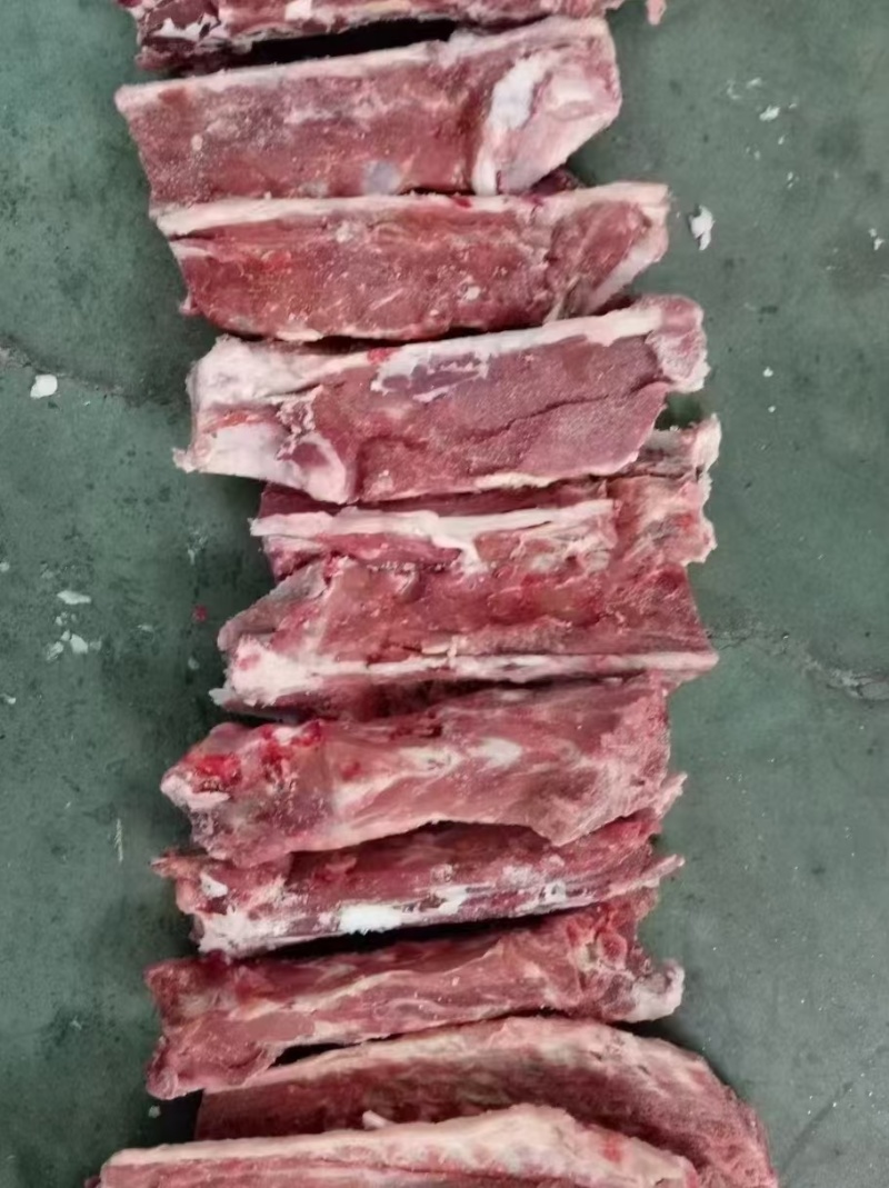 羔羊脊骨，羊龙骨，羊蝎子，一斤20斤。