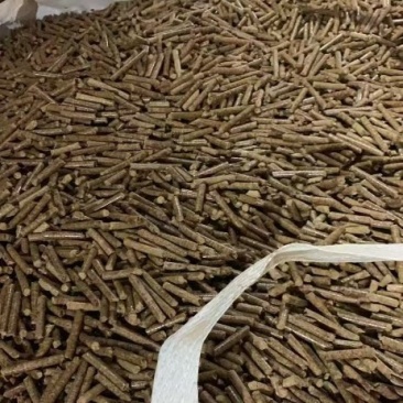 环保生物颗粒热值高，有小包，吨包，散料，厂家直销，