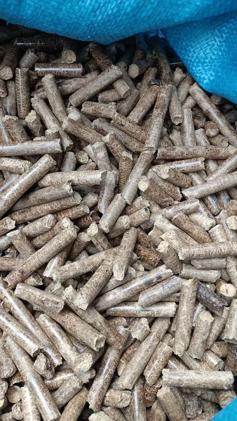 环保生物颗粒热值高，有小包，吨包，散料，厂家直销，