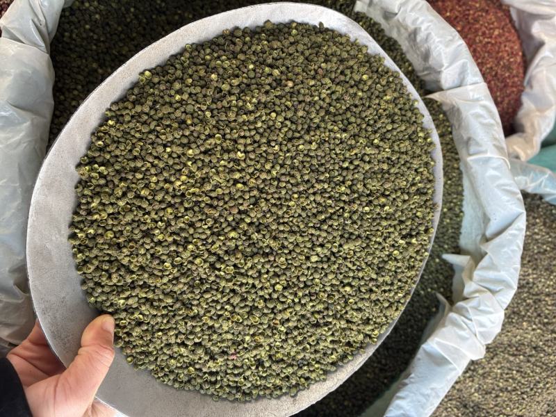 精品青花椒大量供应，货源充足，量大从优，支持免费打粉
