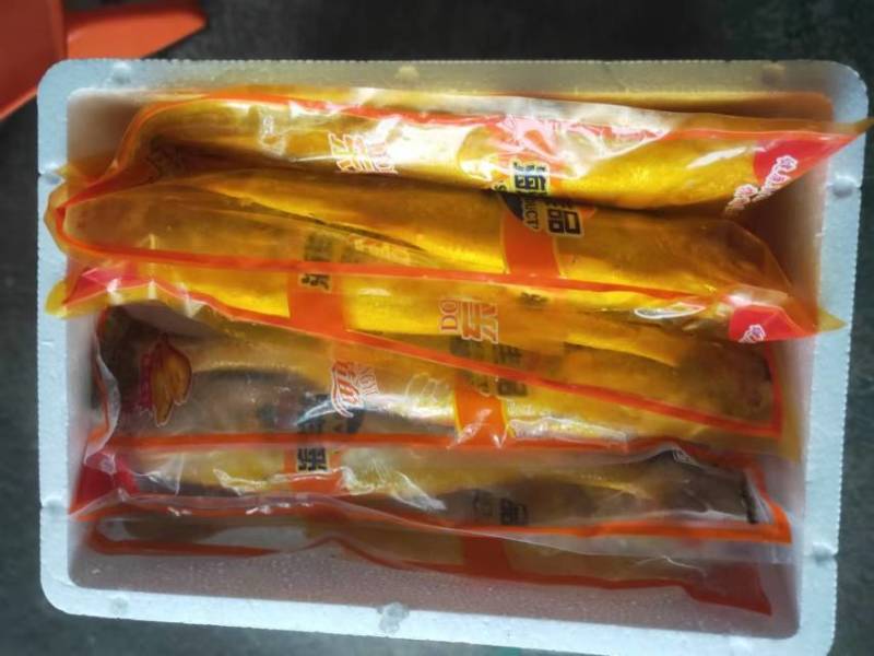 外海网箱黄鱼500g/55元，不包邮费