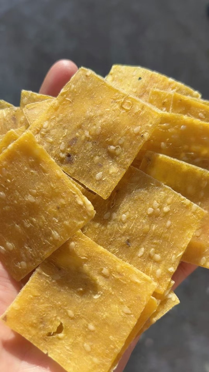 湖北纯手工地道薯干芝麻红薯片地瓜干红薯干一手货源