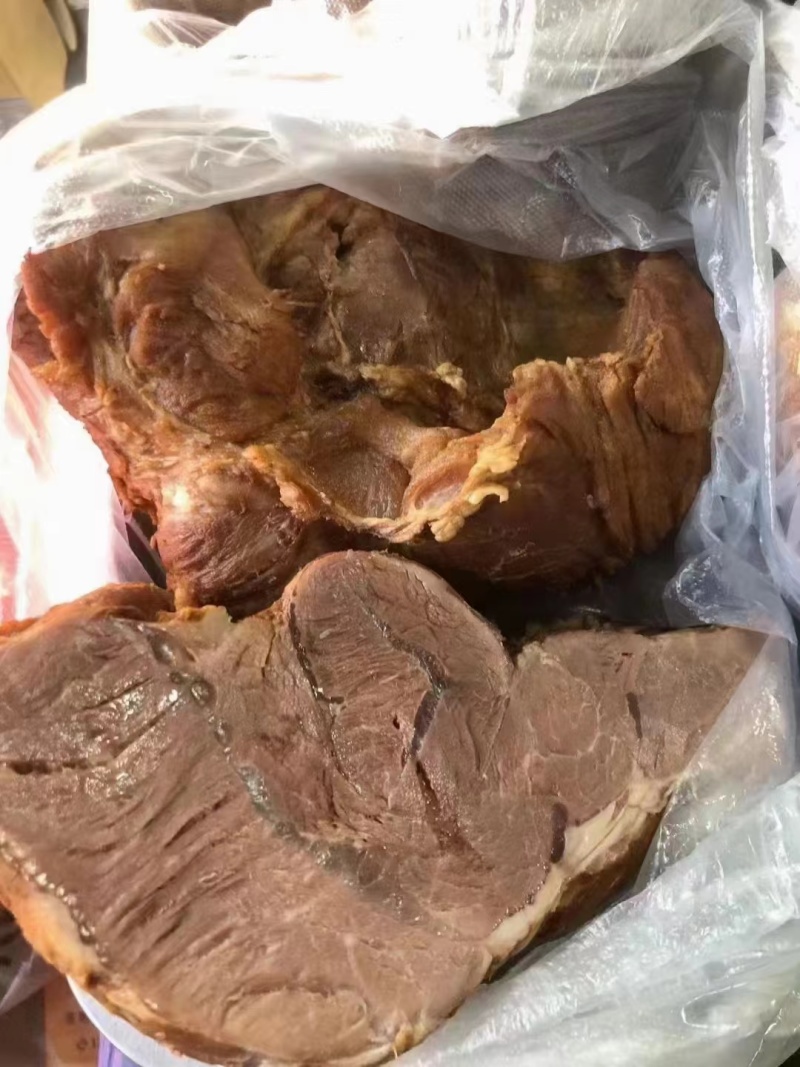 卤腱子，酱香腱子肉
