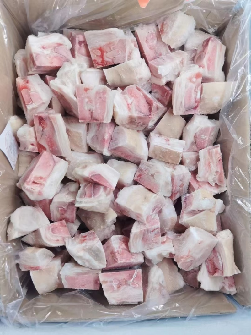 猪蹄块颈骨块火烧蹄块脚圈肋排块。纯干货。做猪脚饭的商家看过来