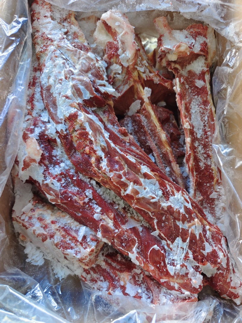 【大羊肉龙骨】绵羊的龙骨，新鲜速冻箱装！常年有货量大优惠