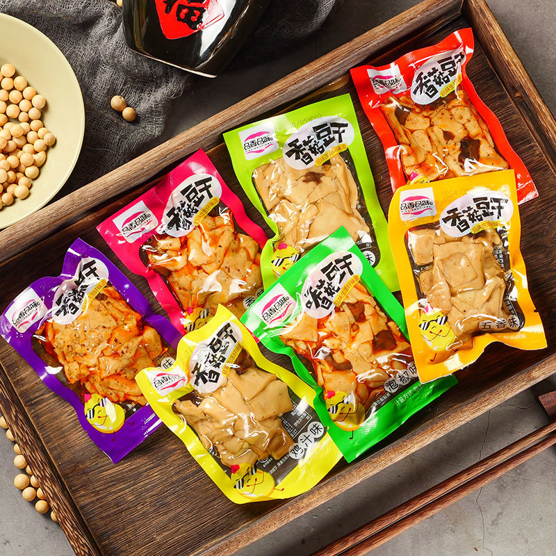 麻辣香菇豆干零食小吃五香味豆腐干辣条休闲零食批发散装小包