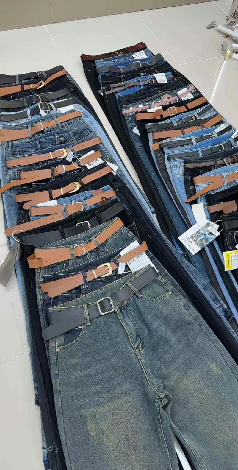 工厂停工，最后800条加绒裤，26原包装