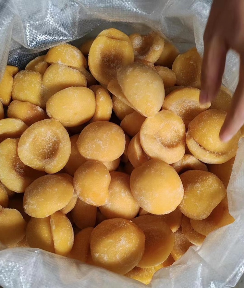 山东精品水果罐头使用黄桃瓣大量有货欢迎咨询