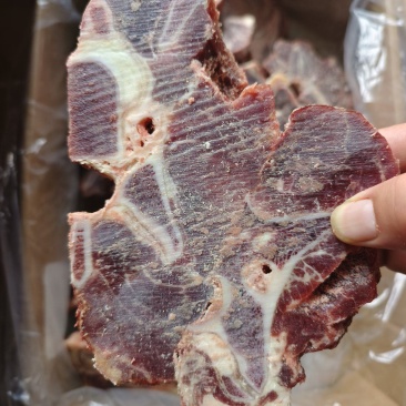 满肉牛脖骨