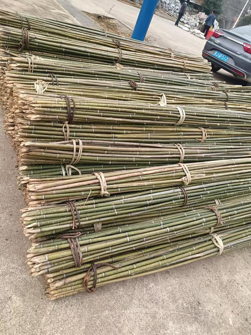 精品菜架竹竹竿量大质优产地直销欢迎各大老板前来采购