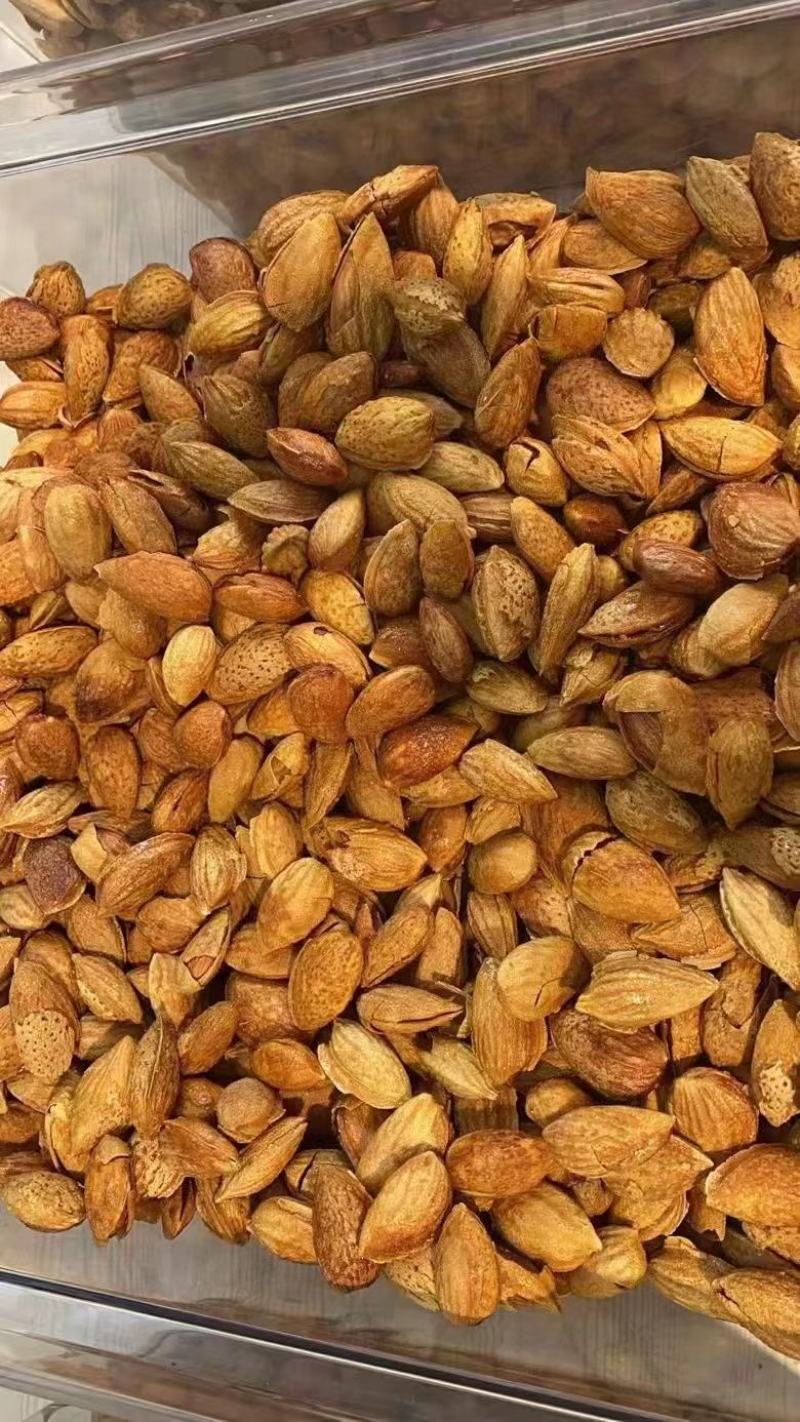 巴旦木龙果巴旦木爆壳巴旦木薄壳巴旦木坚果干果零食一手货源