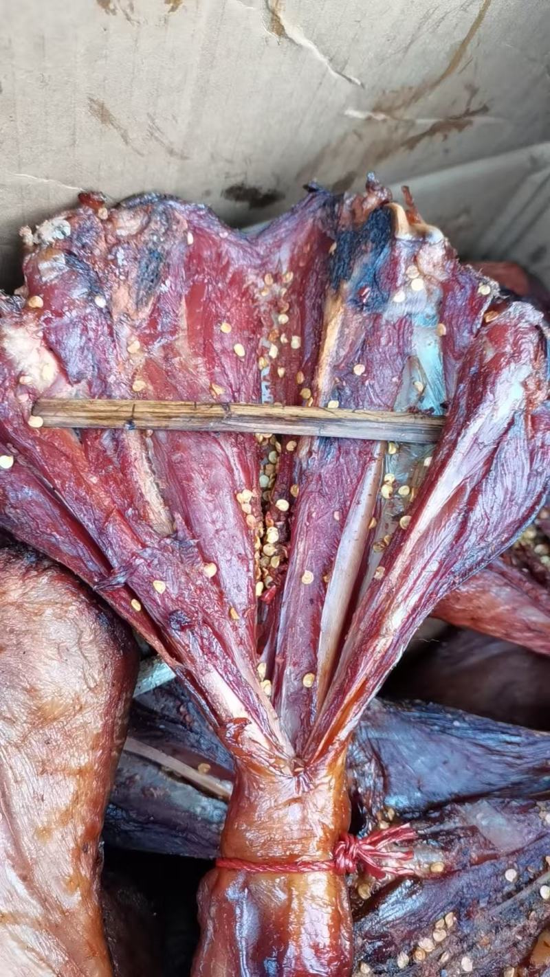 风干鸡腿扇腿五香扇腿麻辣扇腿扇形腿大鸡腿腊鸡腿一手货源