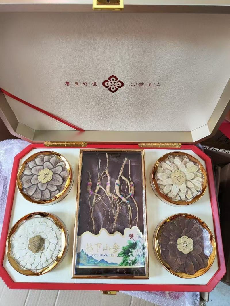 长白山五宝礼盒，可批发零售各种规格都有现货，售后无忧