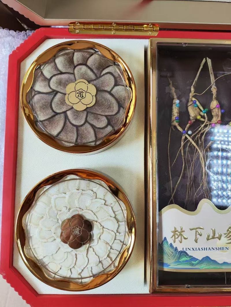 长白山五宝礼盒，可批发零售各种规格都有现货，售后无忧