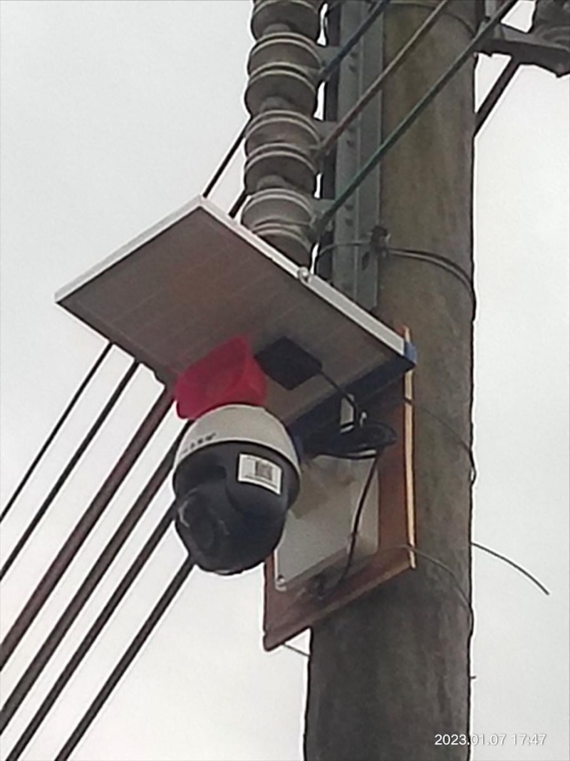 太阳能户外无线监控摄像头360度农村4G无网无电连手机全
