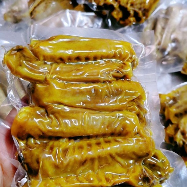 五指毛桃焗鸭中翅开袋即食肉质紧实口感咸香适中一袋十只装