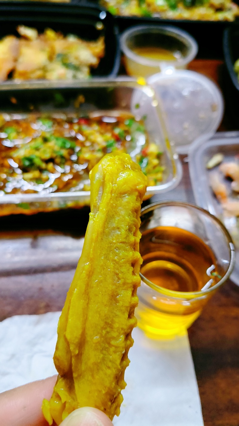 五指毛桃焗鸭中翅开袋即食肉质紧实口感咸香适中一袋十只装