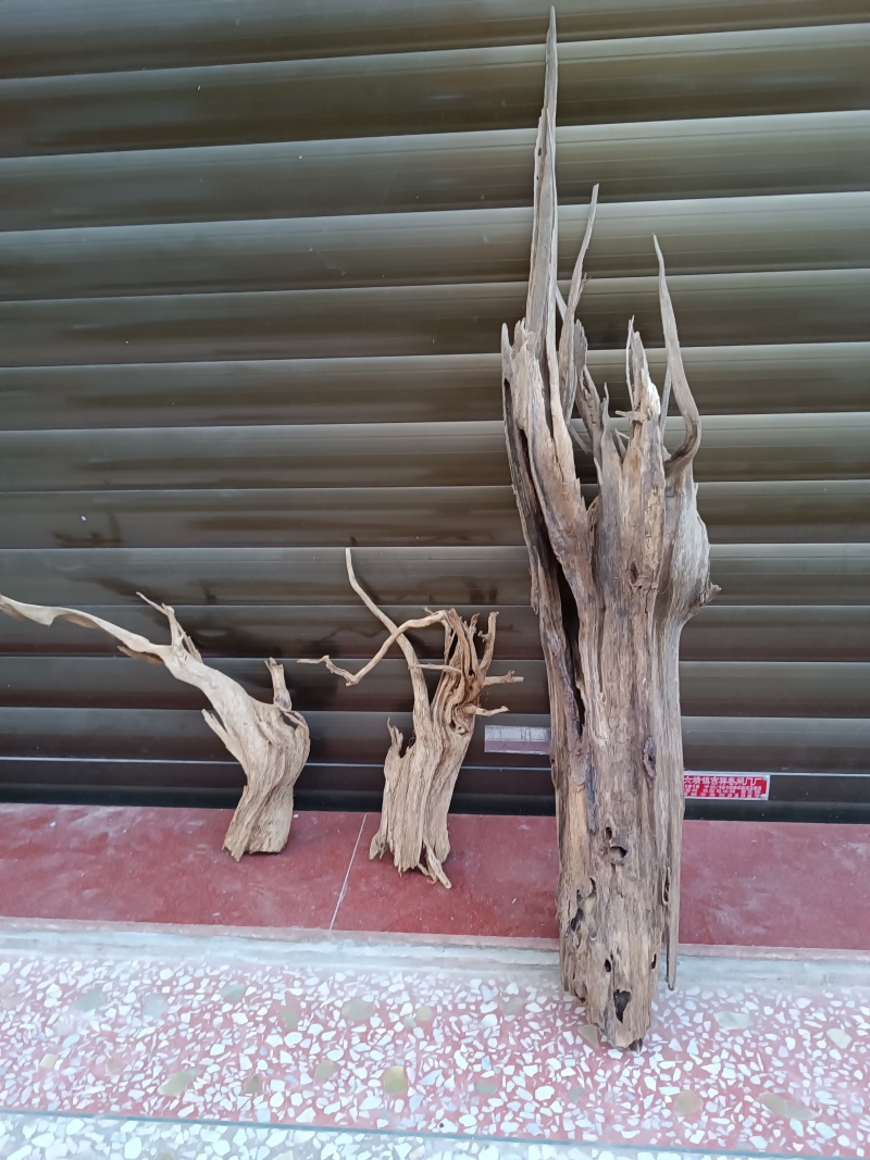红土沉香摆件