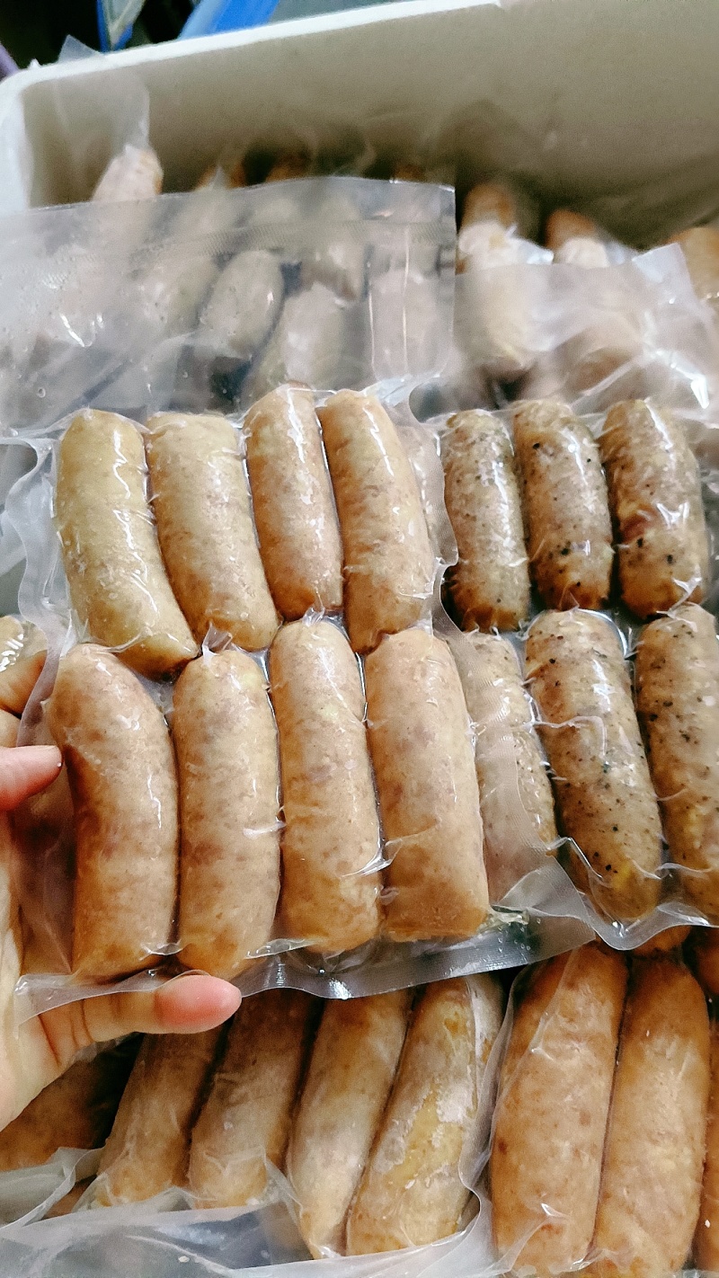 鲜肉脆皮肠口感鲜香无杂肉一包8条