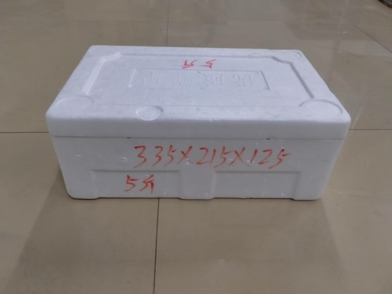 15斤，10斤，8斤，5斤，3斤箱。河南泡沫箱源头厂家！
