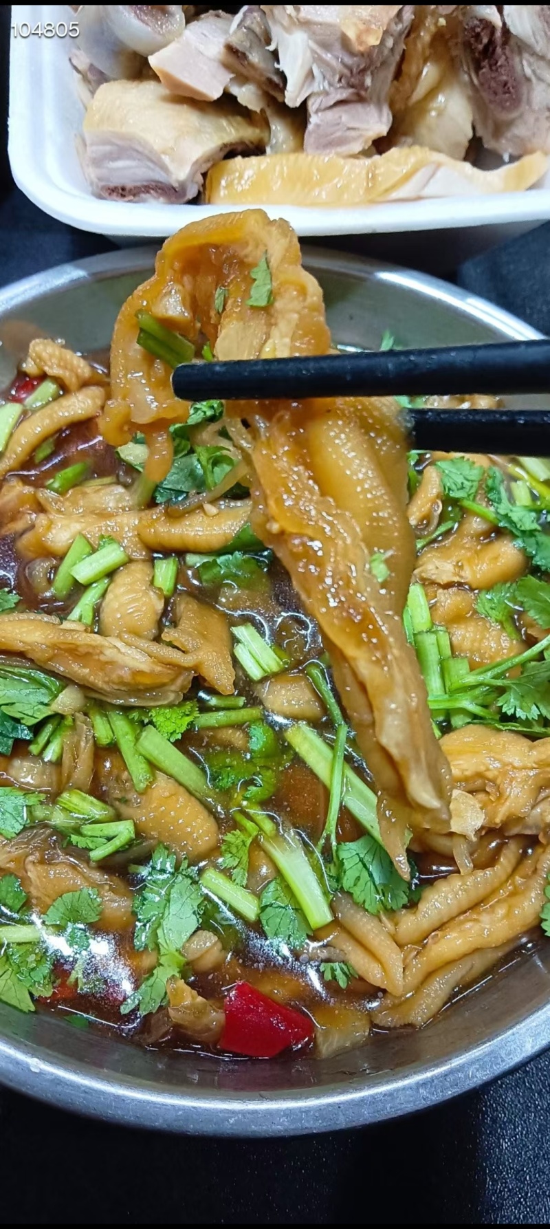 无骨鸭掌开袋即食口感鲜香微微辣大量现货，长期供应