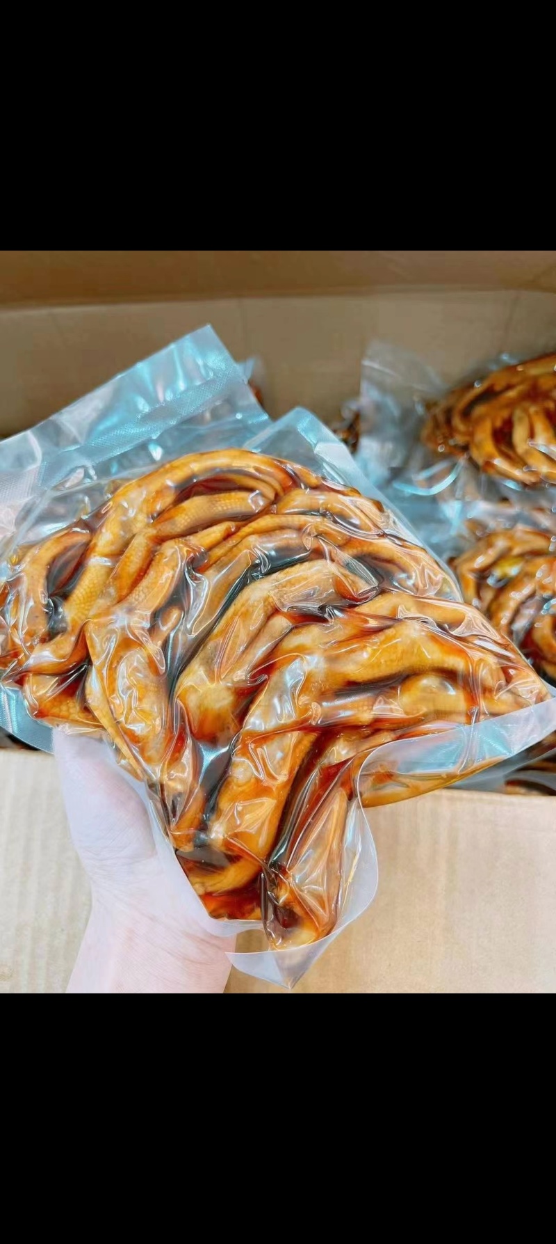 【泡椒鸭爪】酸爽入味客家手艺个头大个，肉脆骨香/长期供货