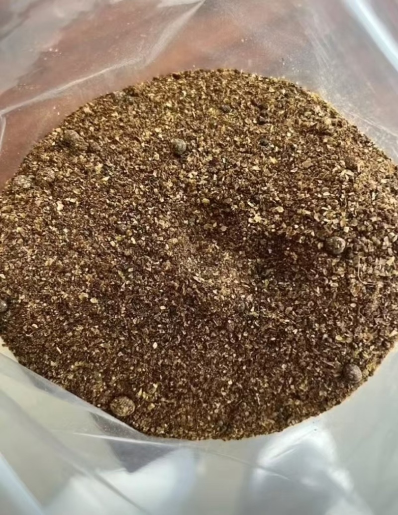玉米酒糟（DDGS）小龙虾鱼等水产育肥牛羊等饲料原料