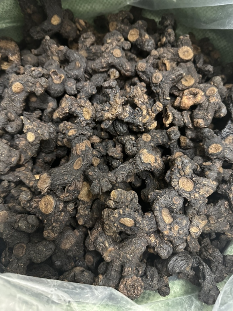 多花黄精，中大个九蒸九晒黄精，姜型黄精干九制黄精
