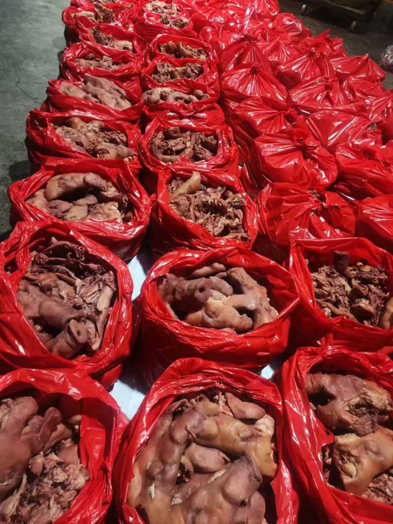 新鲜猪头肉随时有货欢迎来电咨询