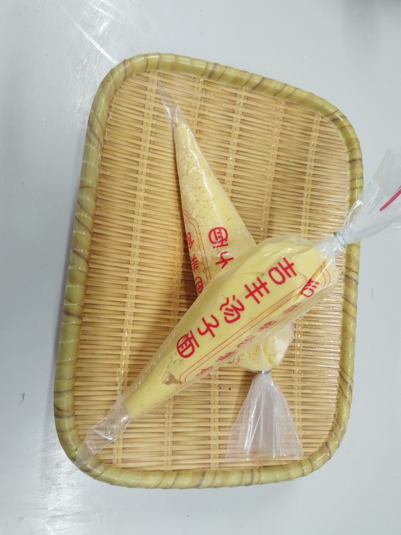 吉丰汤子面滑溜，劲道